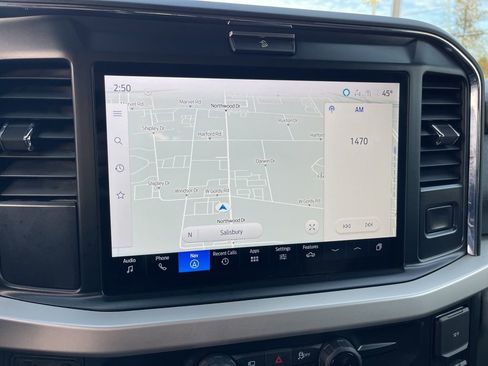 Certified 2025 Ford F250 XLT w/ Black Appearance Package image 10