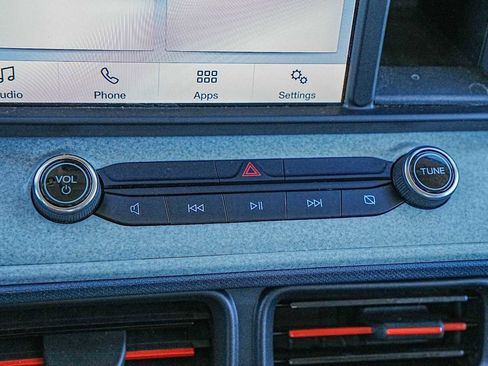 Used 2024 Ford Maverick XLT w/ XLT Luxury Package image 18