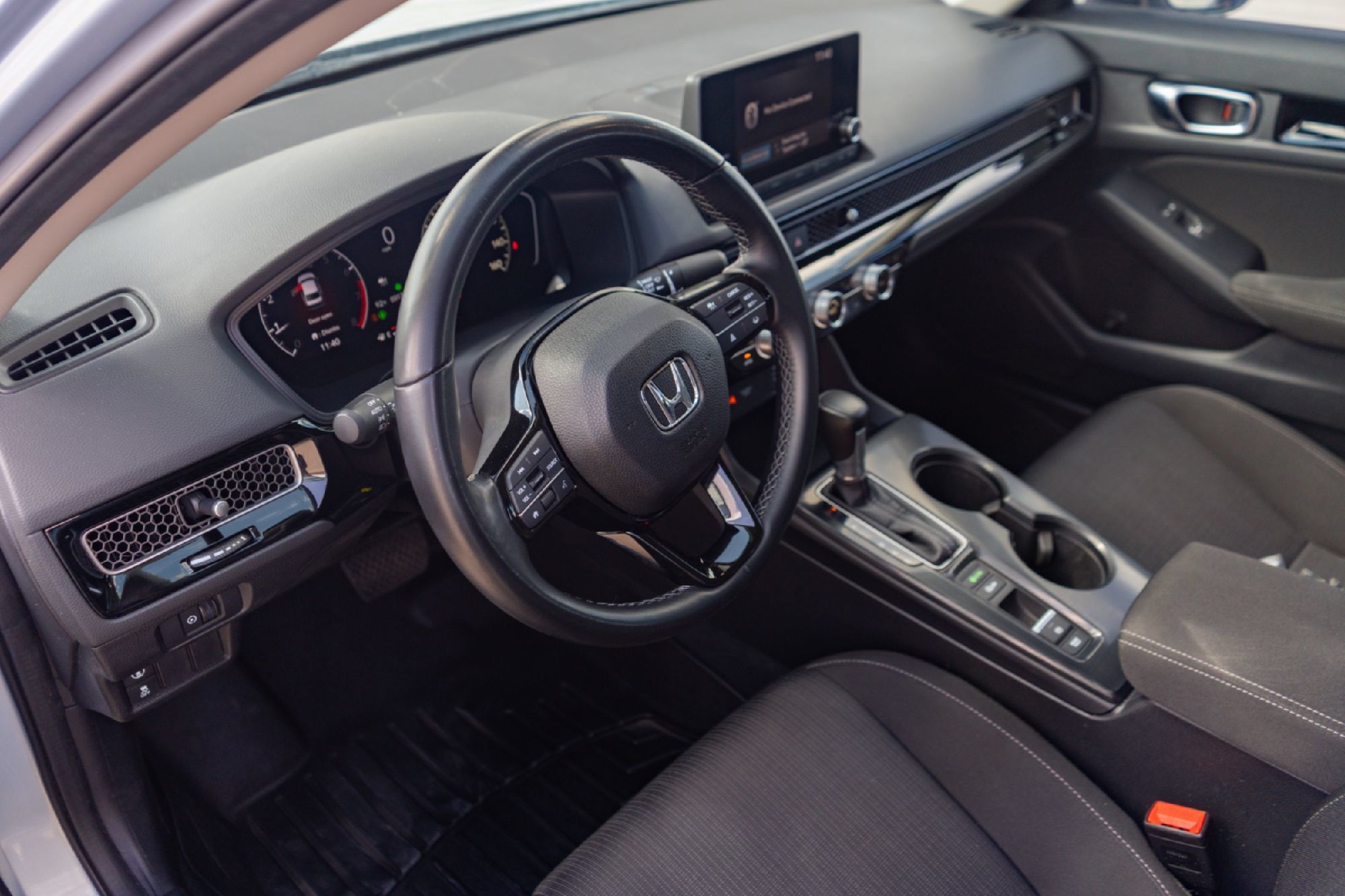 Used 2022 Honda Civic EX image 8