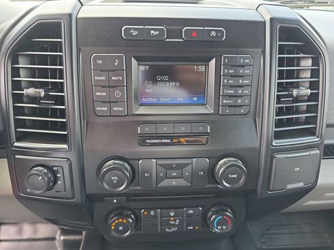 Used 2016 Ford F150 XL w/ Equipment Group 101A Mid image 9