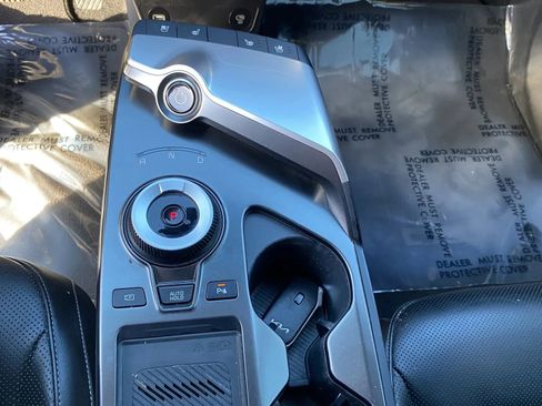 Used 2022 Kia EV6 Wind RWD image 15