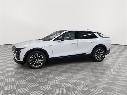 New 2026 Cadillac Lyriq Premium Sport image 5