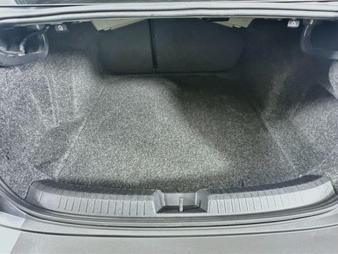 Used 2025 Volkswagen Jetta Sport FWD image 27