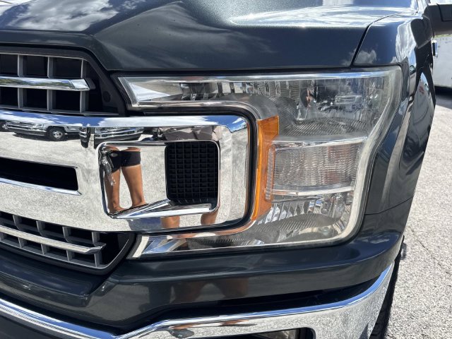 Used 2018 Ford F150 XLT w/ Equipment Group 302A Luxury AWD/4WD image 10