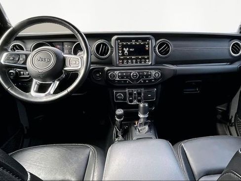 Used 2021 Jeep Wrangler Unlimited Sahara w/ Cold Weather Group image 7