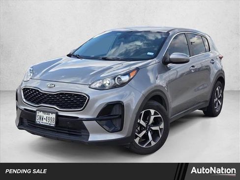 Used 2020 Kia Sportage LX image 1