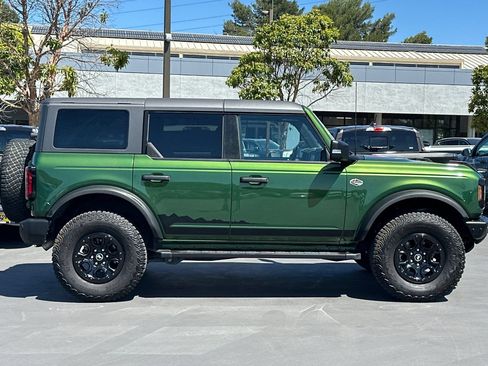 Certified 2024 Ford Bronco Wildtrak AWD/4WD image 4