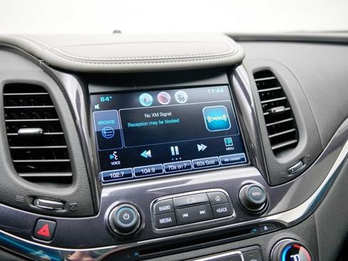 Used 2015 Chevrolet Impala LTZ FWD image 27