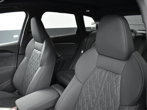 New 2026 Audi SQ5 Premium Plus AWD/4WD image 8