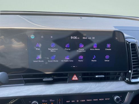 Used 2024 Kia Sportage X-Line w/ X-Line Premium Package image 18