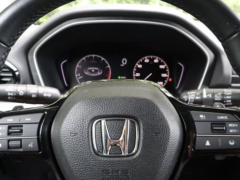 Used 2025 Honda Pilot EX-L image 29