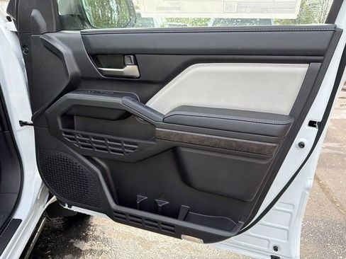New 2026 Toyota Tacoma Limited AWD/4WD image 14