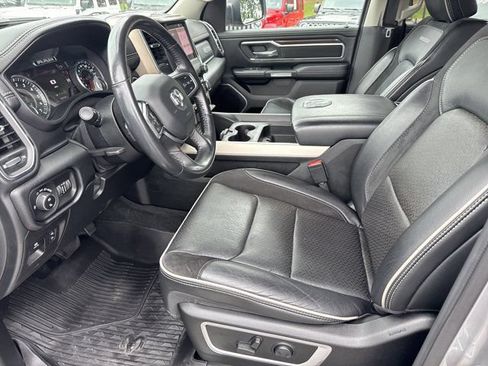 Used 2022 RAM 1500 Laramie AWD/4WD image 10