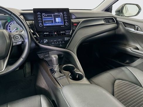 Certified 2023 Toyota Camry SE w/ Convenience Package image 23