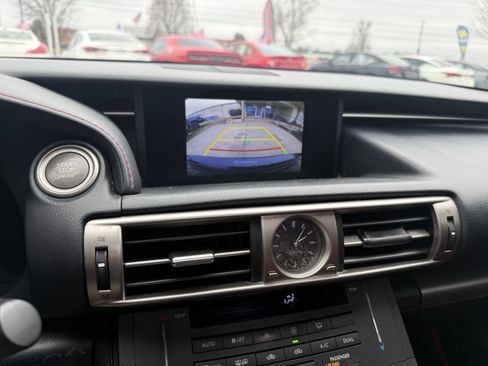 Used 2016 Lexus IS 200t image 15