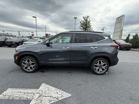 Used 2021 Kia Seltos SX AWD/4WD image 7