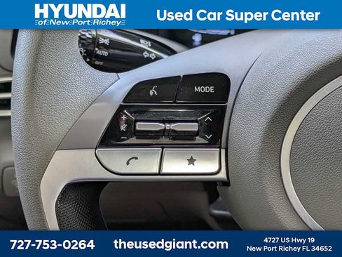 Used 2024 Hyundai Elantra SE FWD image 25