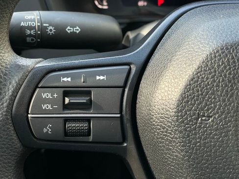 Certified 2025 Honda Accord SE image 15