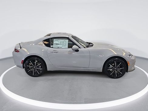 New 2026 MAZDA MX-5 Miata RF Grand Touring image 4