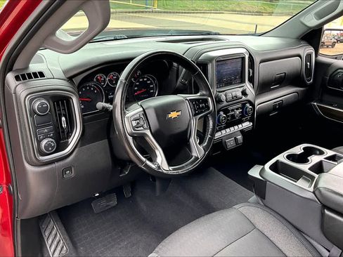 Used 2020 Chevrolet Silverado 1500 LT w/ Texas Edition RWD image 17