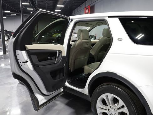 Used 2020 Land Rover Discovery Sport S AWD/4WD image 17