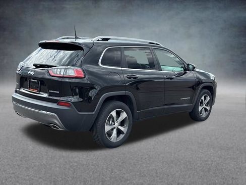 Used 2019 Jeep Cherokee Limited AWD/4WD image 5