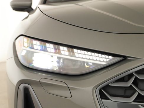 Used 2025 Audi A5 2.0T Prestige w/ 19" Wheel Package image 33