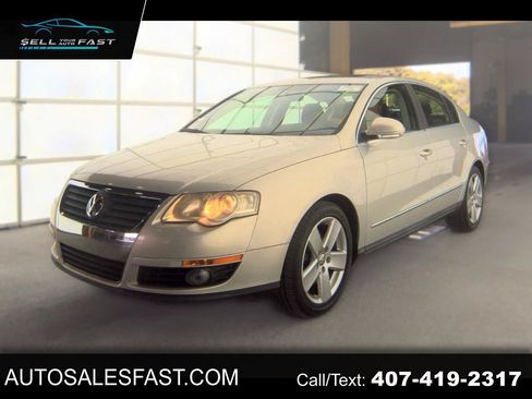 Used 2009 Volkswagen Passat Komfort FWD image 1