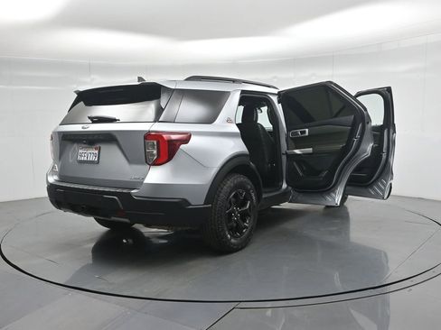 Certified 2022 Ford Explorer Timberline image 6