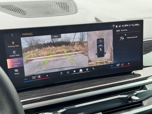 Certified 2025 BMW X5 xDrive40i w/ M Sport Package image 11