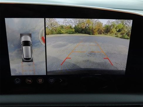 New 2026 Cadillac Optiq Sport 1 image 25