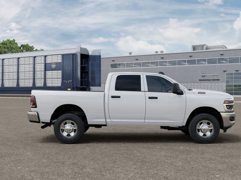 New 2026 RAM 2500 Tradesman w/ Chrome Appearance Group AWD/4WD image 21