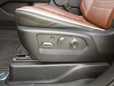 Certified 2023 GMC Yukon Denali Ultimate image 16