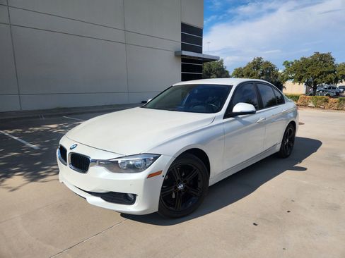Used 2015 BMW 320i Sedan image 28