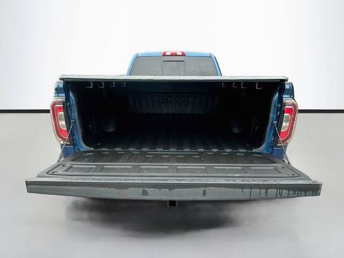 Used 2018 GMC Sierra 1500 SLT w/ SLT Premium Package AWD/4WD image 29