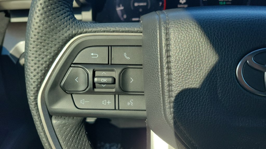 Certified 2025 Toyota Tacoma TRD Sport RWD image 19