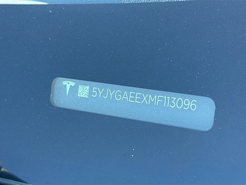 Used 2021 Tesla Model Y Long Range image 4