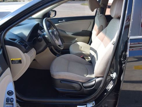 Used 2017 Hyundai Accent SE image 7