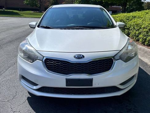 Used 2015 Kia Forte LX w/ Popular Package FWD image 3