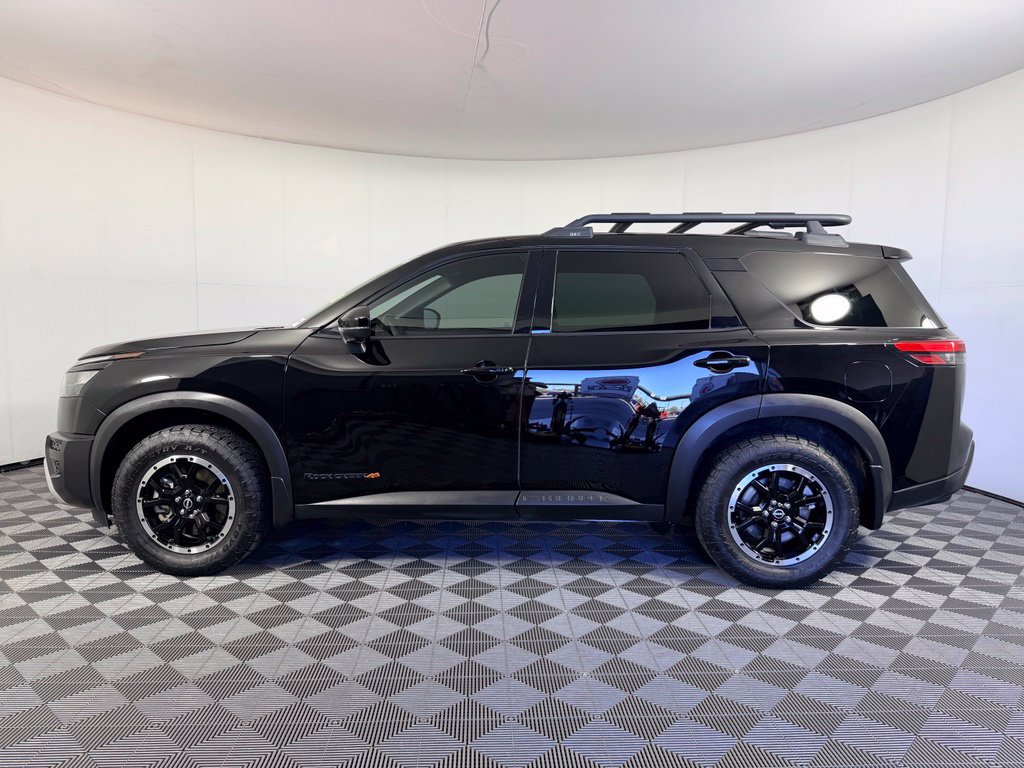 Used 2024 Nissan Pathfinder Rock Creek AWD/4WD image 11