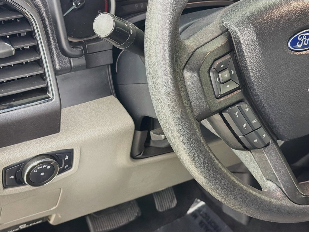 Used 2022 Ford F350 XLT AWD/4WD image 10