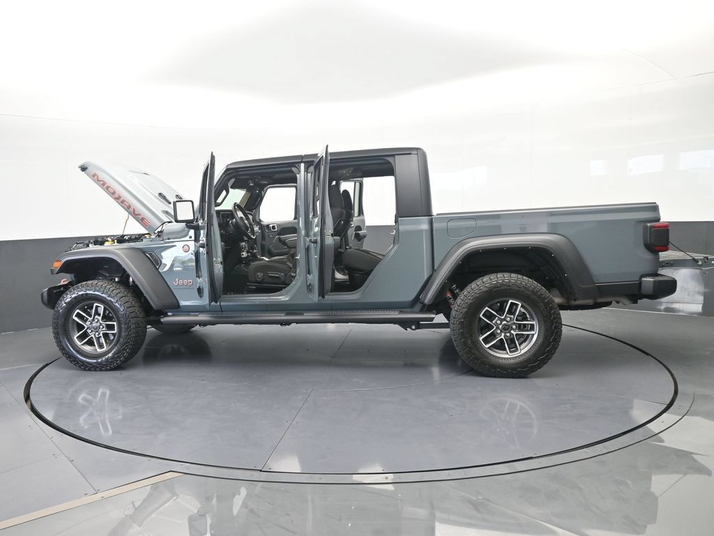 Used 2024 Jeep Gladiator Mojave AWD/4WD image 74