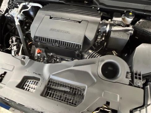 New 2025 Honda Pilot TrailSport image 14