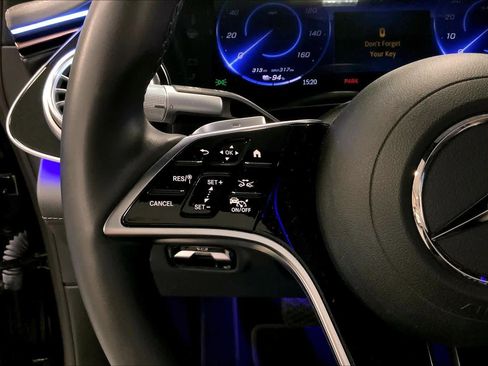 Certified 2023 Mercedes-Benz EQS 580 4MATIC Sedan image 23
