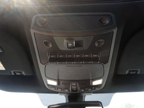 Used 2019 Ford F350 Platinum w/ Platinum Ultimate Package AWD/4WD image 26