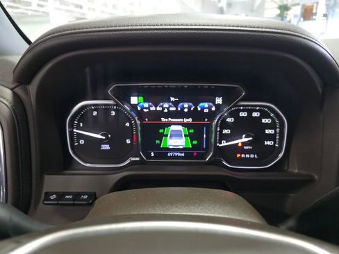 Used 2023 GMC Sierra 3500 Denali w/ Denali Ultimate Package image 19