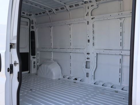 New 2026 RAM ProMaster 3500 w/ Convenience Group FWD image 13