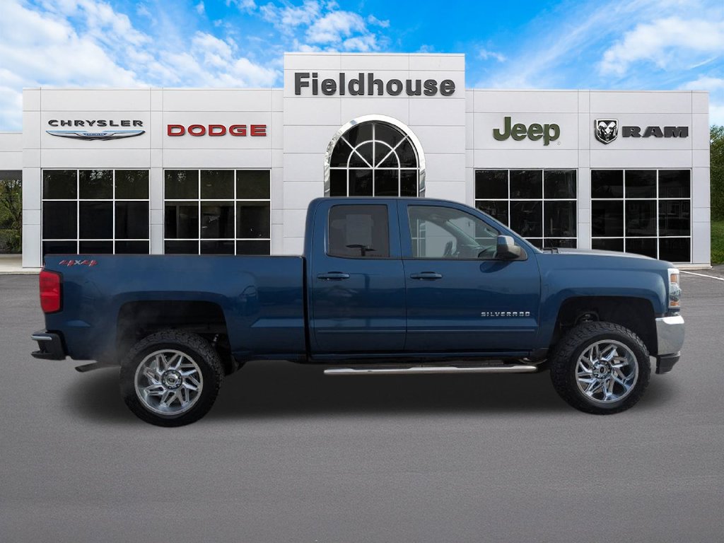 Used 2019 Chevrolet Silverado 1500 LT w/ All Star Edition AWD/4WD image 8