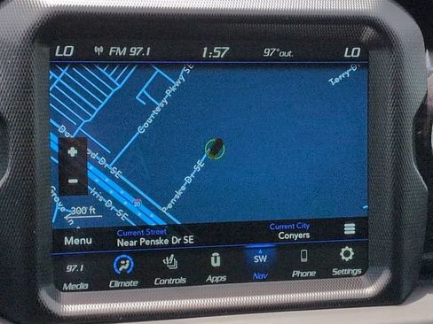Used 2020 Jeep Wrangler Unlimited Sahara AWD/4WD image 27