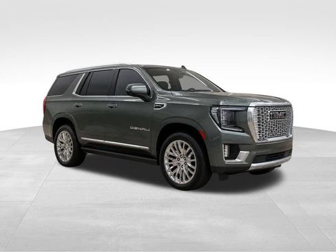 Used 2024 GMC Yukon Denali RWD image 11